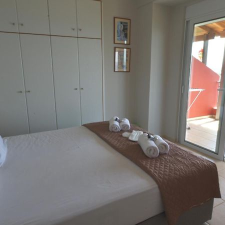 Blue Bay View - Beach House Vathirrevma Exterior foto