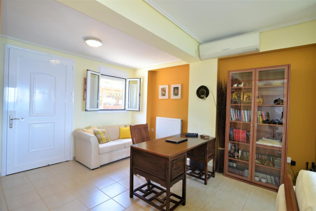 Blue Bay View - Beach House Vathirrevma Exterior foto
